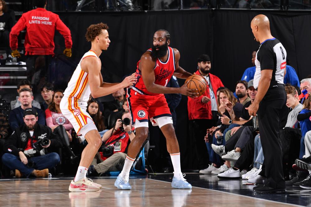 队就因过多 队就因过多